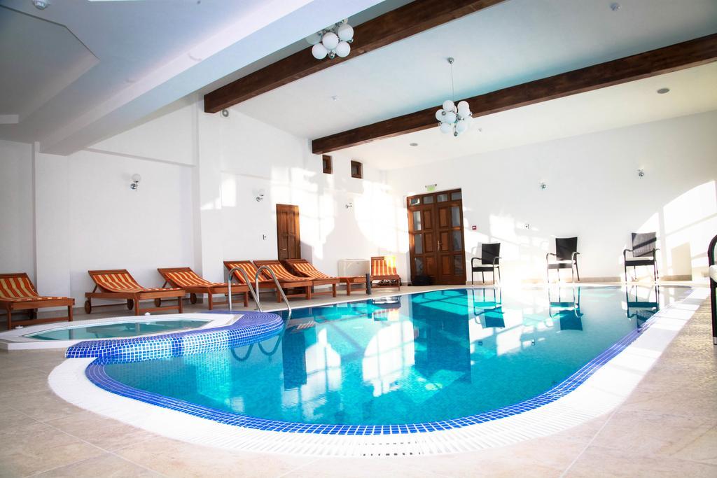 Hotel Esprit Braşov Eksteriør billede