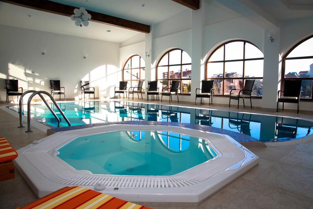 Hotel Esprit Braşov Eksteriør billede