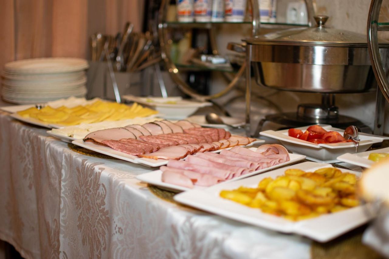 Hotel Esprit Braşov Eksteriør billede